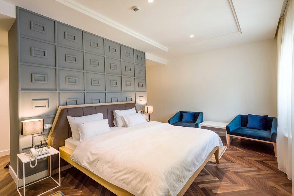 Hotel Gradska Цетинє Екстер'єр фото